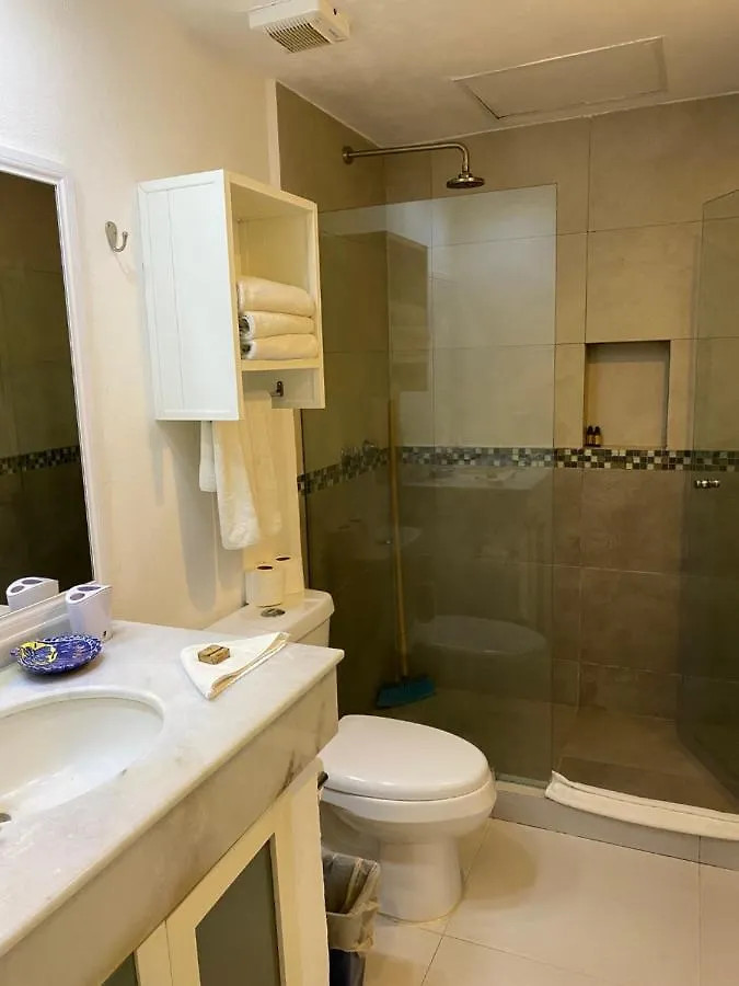 Apartamento Departamento Frente Al Mar Con Dos Recamaras Y Seguridad 24 H A Dos Cuadras De La Quinta Avenida Playa del Carmen México